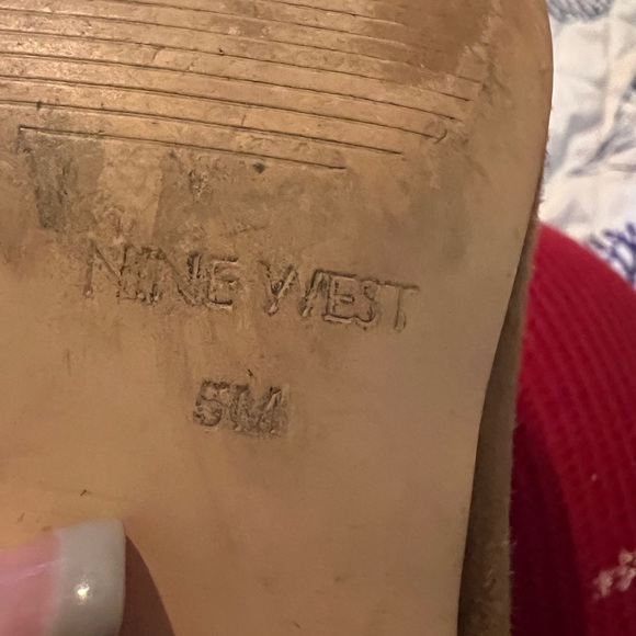 Nine West booties size 5 - Picture 4 of 4